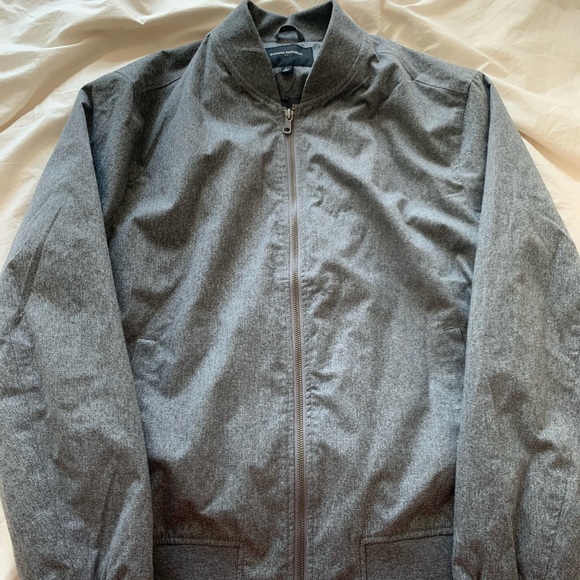 Lightweight water resistant BananaRepublic bomber - Picture 2 of 3